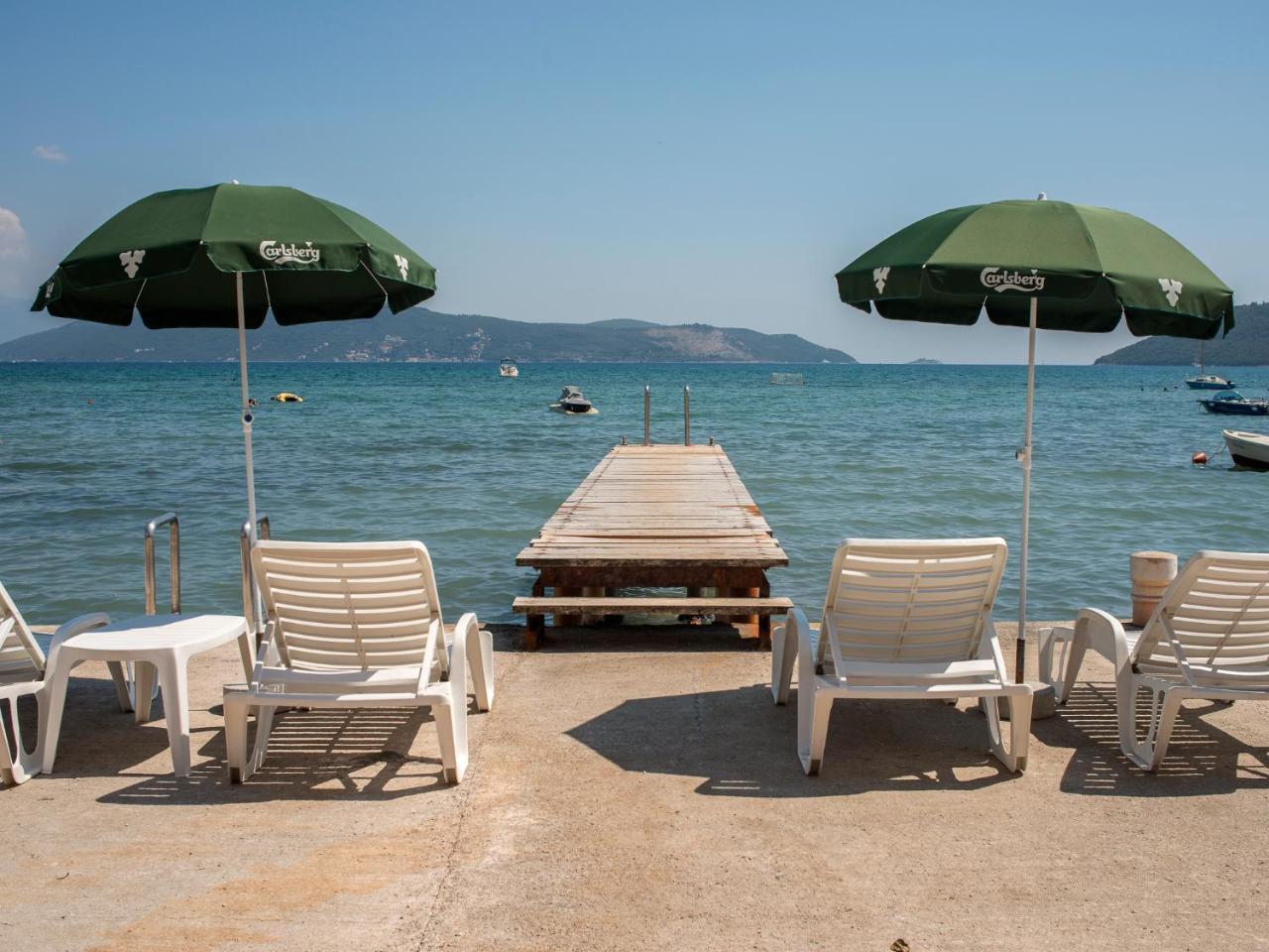 Grifone Coastline Apartment Херцег Нови Екстериор снимка